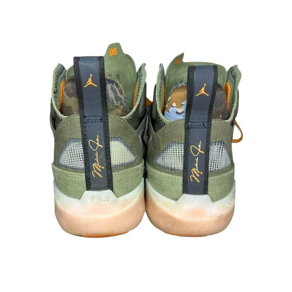 Nike Undefeated Air Jordan Men’s 8 Shoes 37 SP‎ Flight Jacket Camo Sneakers